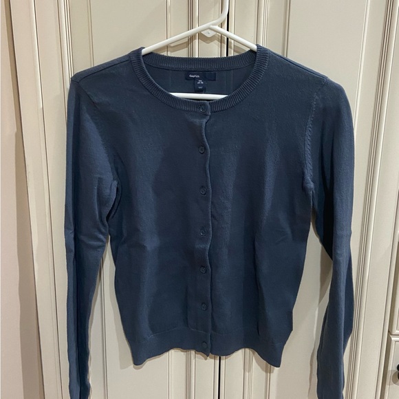 Children’s Gap Button Down Light Sweater - Picture 1 of 3